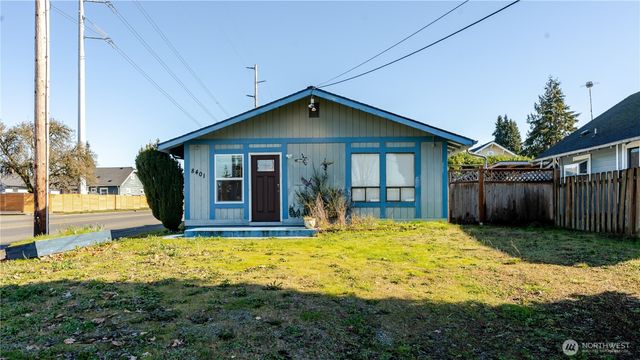8401 S Park Avenue, Tacoma, WA 98444