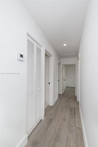 3017 NW 2nd St, Pompano Beach, FL 33069