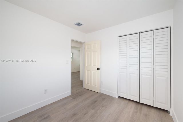 3017 NW 2nd St, Pompano Beach, FL 33069