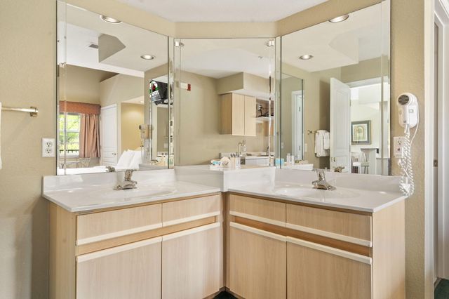 2800 Green Mountain Drive 131, Branson, MO 65616