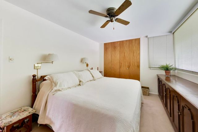 7059 N OLCOTT Avenue, Chicago, IL 60631