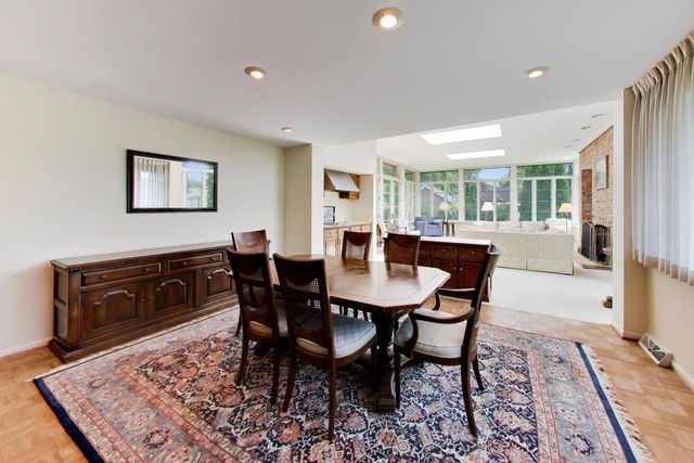 7059 N OLCOTT Avenue, Chicago, IL 60631