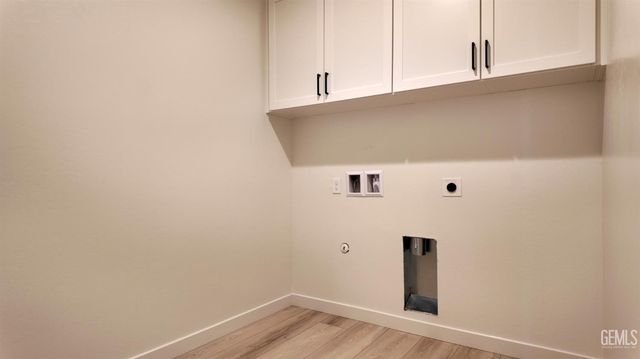 10905 Tatuk Way, Bakersfield, CA 93311