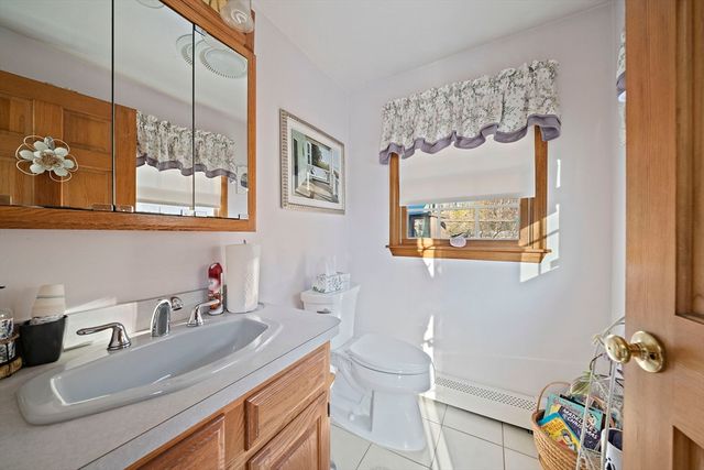 33 Tavern Way, Hanson, MA 02341