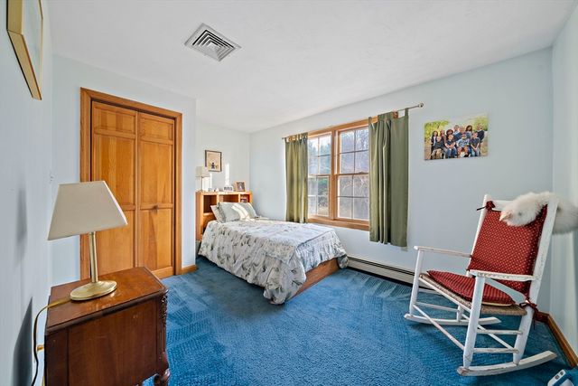 33 Tavern Way, Hanson, MA 02341