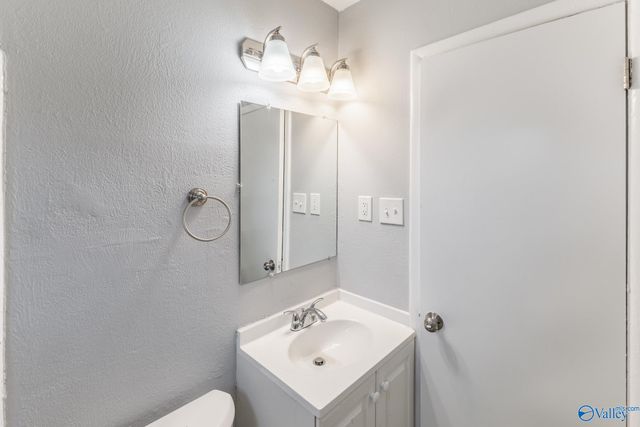 3807 Melody Road NE, Huntsville, AL 35811