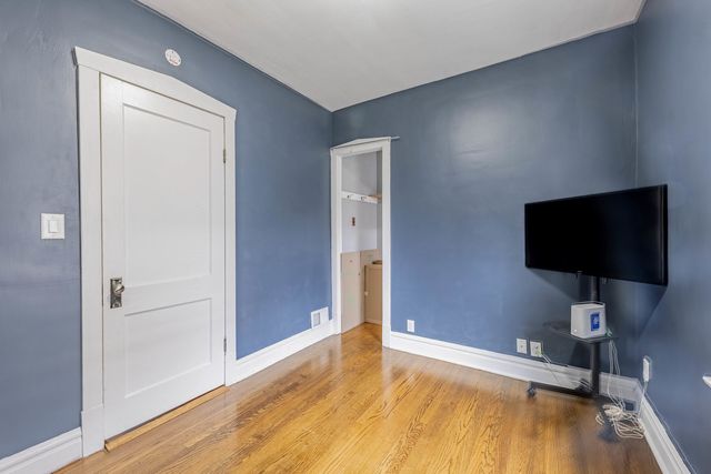 4031 Clinton Avenue, Stickney, IL 60402