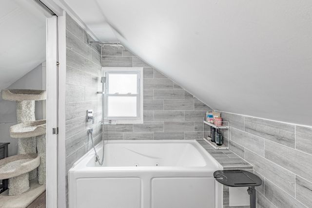 4031 Clinton Avenue, Stickney, IL 60402