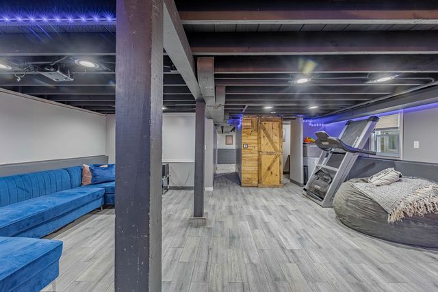 4031 Clinton Avenue, Stickney, IL 60402