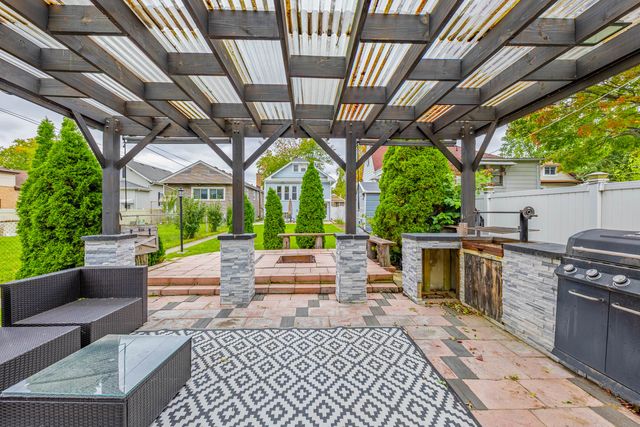 4031 Clinton Avenue, Stickney, IL 60402