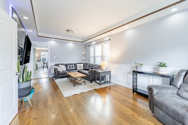 4031 Clinton Avenue, Stickney, IL 60402