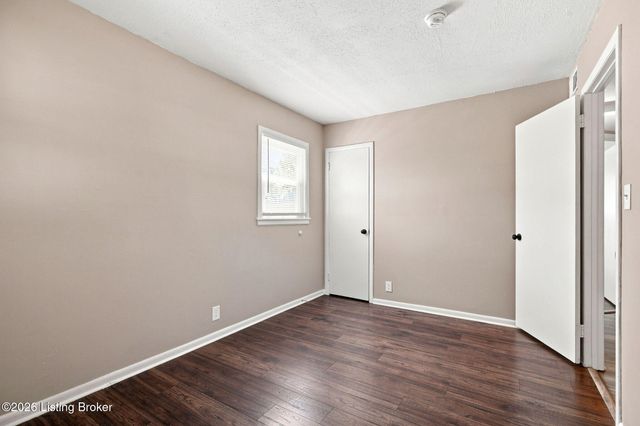 13405 Hopedale Way, Louisville, KY 40272