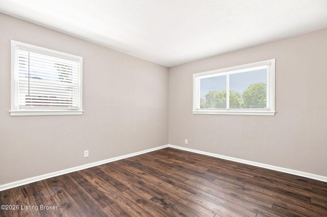 13405 Hopedale Way, Louisville, KY 40272