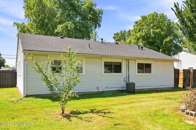 13405 Hopedale Way, Louisville, KY 40272