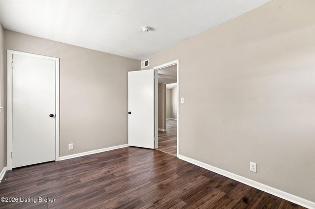 13405 Hopedale Way, Louisville, KY 40272