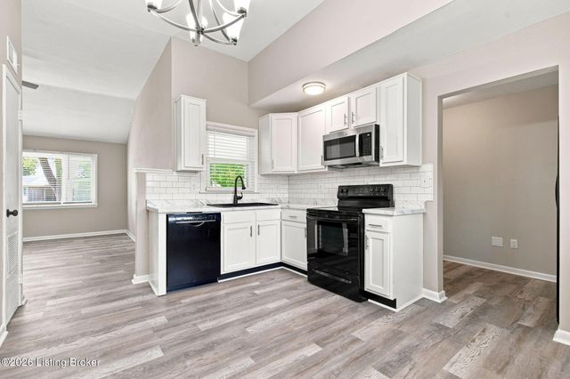 13405 Hopedale Way, Louisville, KY 40272
