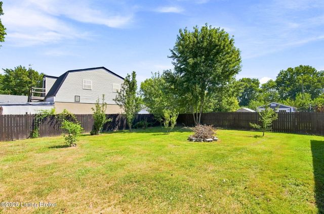 13405 Hopedale Way, Louisville, KY 40272
