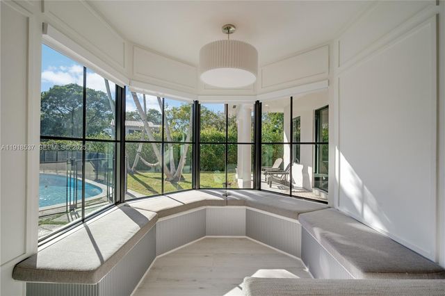 18326 SW 83rd Pl, Palmetto Bay, FL 33157