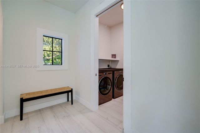 18326 SW 83rd Pl, Palmetto Bay, FL 33157