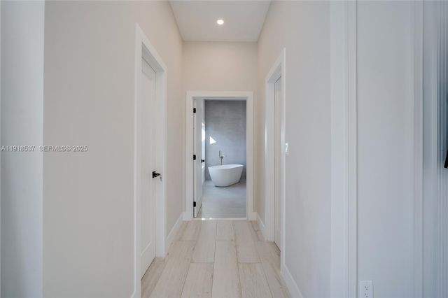 18326 SW 83rd Pl, Palmetto Bay, FL 33157