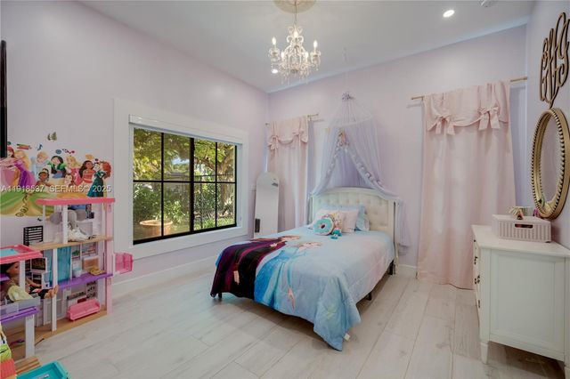 18326 SW 83rd Pl, Palmetto Bay, FL 33157