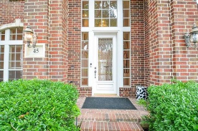 45 Ambleside Crescent Drive, Sugar Land, TX 77479