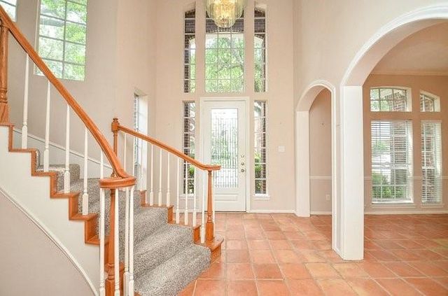 45 Ambleside Crescent Drive, Sugar Land, TX 77479