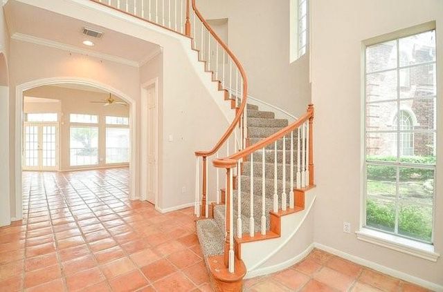 45 Ambleside Crescent Drive, Sugar Land, TX 77479