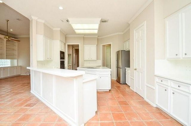 45 Ambleside Crescent Drive, Sugar Land, TX 77479