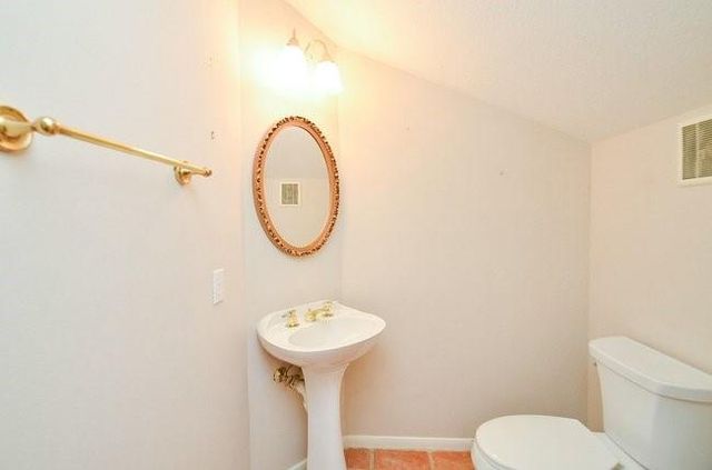 45 Ambleside Crescent Drive, Sugar Land, TX 77479