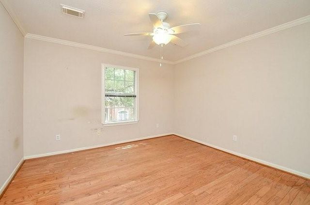 45 Ambleside Crescent Drive, Sugar Land, TX 77479