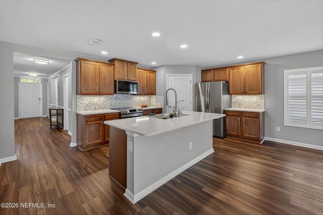 3652 SUMMIT OAKS Drive, Green Cove Springs, FL 32043