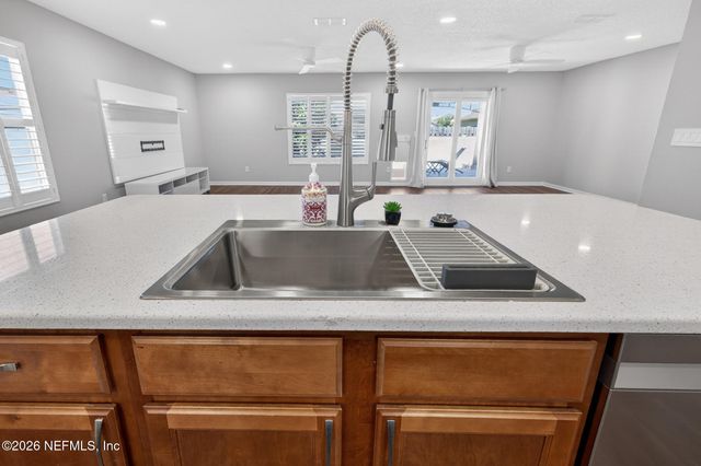 3652 SUMMIT OAKS Drive, Green Cove Springs, FL 32043