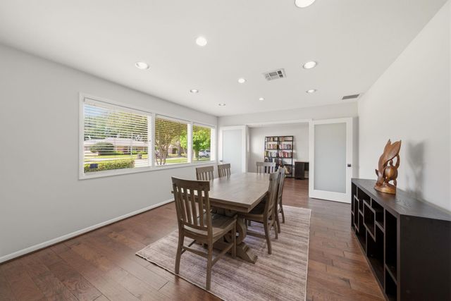 5434 Valkeith Drive, Houston, TX 77096
