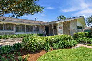5434 Valkeith Drive, Houston, TX 77096