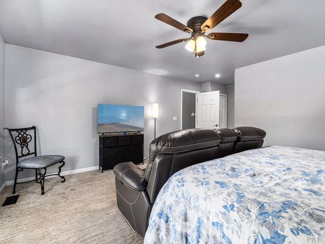 18 Swift Arrow Court, Pueblo, CO 81001