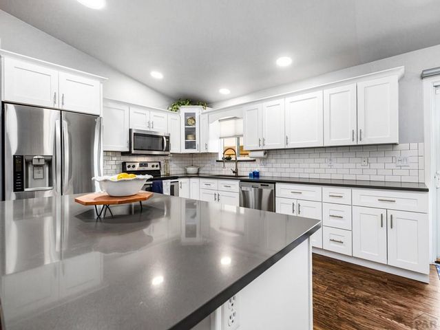 18 Swift Arrow Court, Pueblo, CO 81001