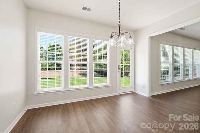 7633 Rathburn Lane, Charlotte, NC 28277