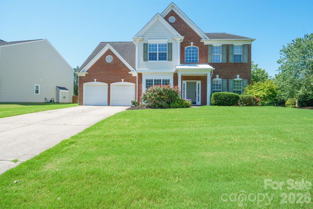 7633 Rathburn Lane, Charlotte, NC 28277