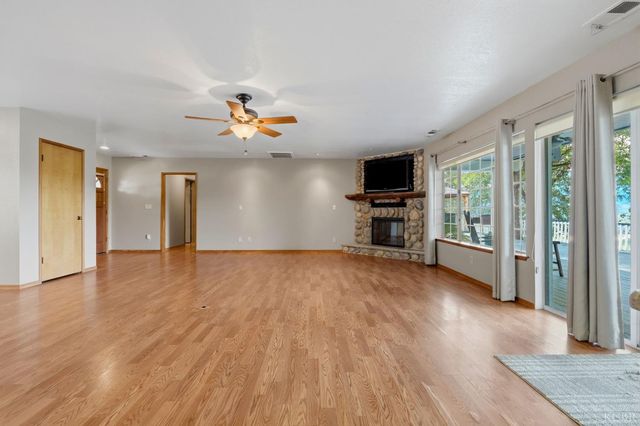 40872 Big Oak Flat Road, Oakhurst, CA 93644