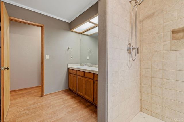 40872 Big Oak Flat Road, Oakhurst, CA 93644