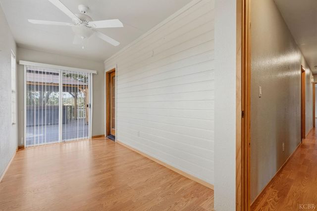 40872 Big Oak Flat Road, Oakhurst, CA 93644
