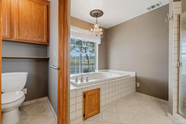 40872 Big Oak Flat Road, Oakhurst, CA 93644