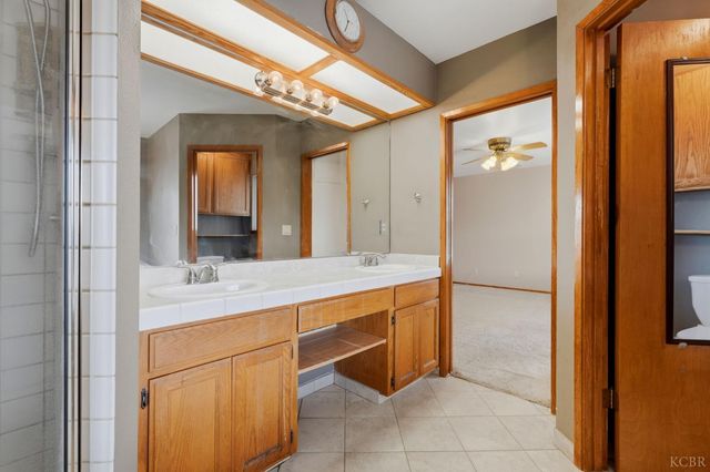 40872 Big Oak Flat Road, Oakhurst, CA 93644