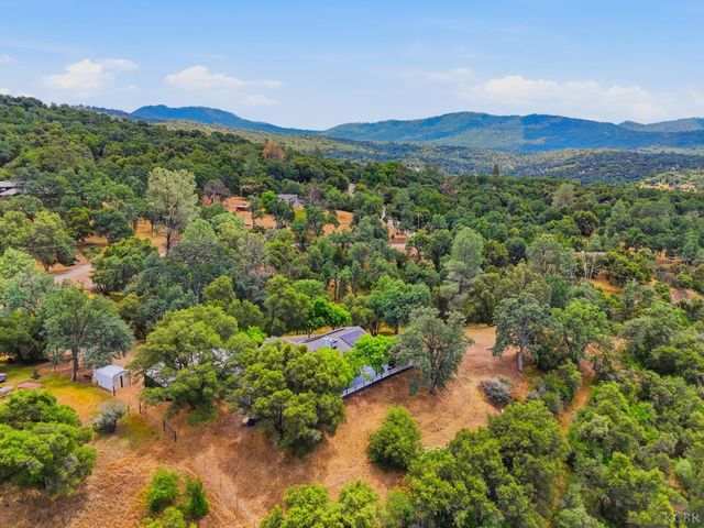40872 Big Oak Flat Road, Oakhurst, CA 93644