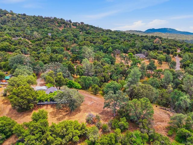 40872 Big Oak Flat Road, Oakhurst, CA 93644