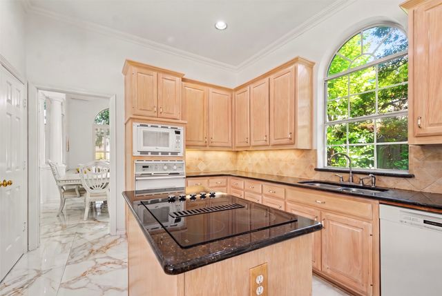 18824 Fortson Avenue, Dallas, TX 75252
