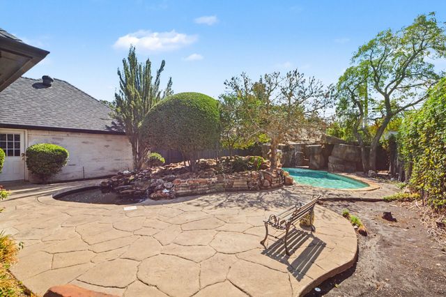 18824 Fortson Avenue, Dallas, TX 75252