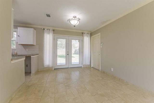 2502 Drummer Drive, League City, TX 77573