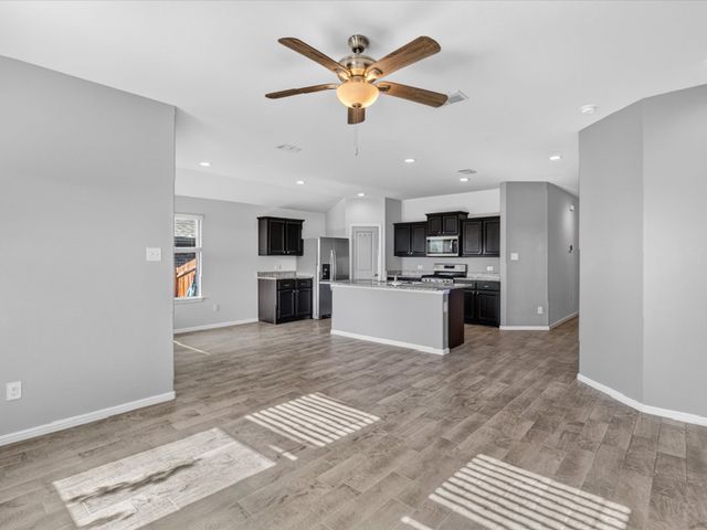 2225 Blythwood Trail, Fort Worth, TX 76108